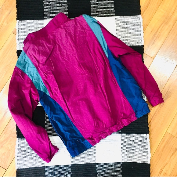 Vintage windbreaker jacket coat 90’s style - super trendy -size small me… - Picture 4 of 4